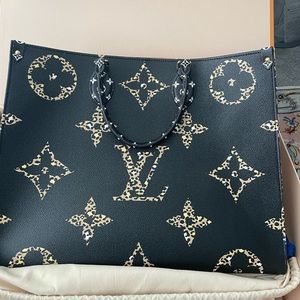 Brand new Louis Vuitton limited edition jungle on the go bag